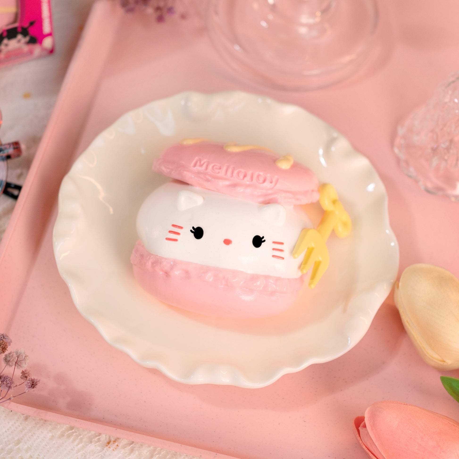 【Z017】【 開封後のキャンセルができません】Mellojoy - にゃんこサンドマカロン 【 236g 】